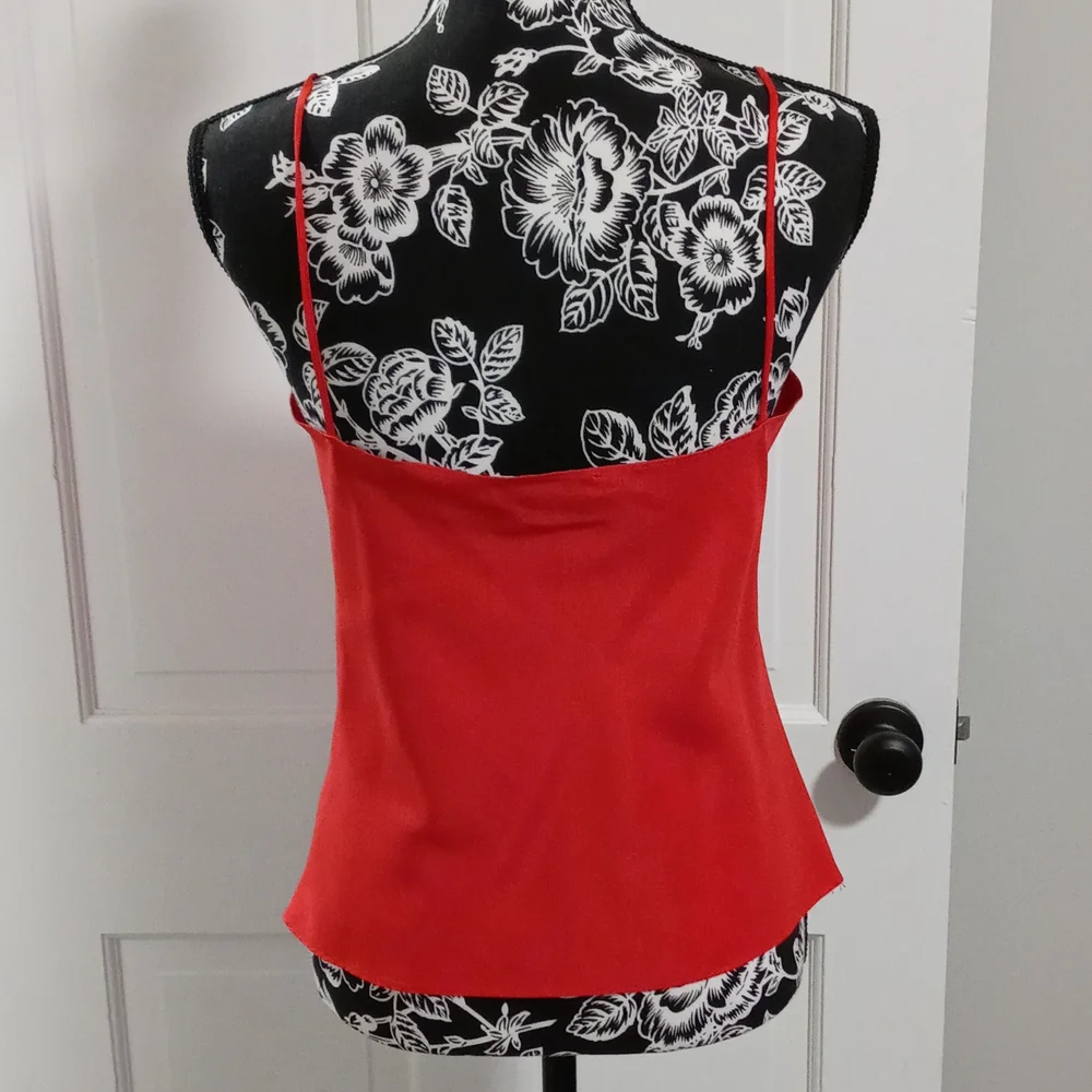 ❤RARE Milly❤ - "Kissing Lips" Lace Top w/Camisole - Picture 5 of 16